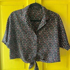 Topshop Cropped Tie-Front Floral Blouse with Buttons - Size 4